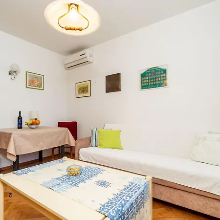 Apena Apartment